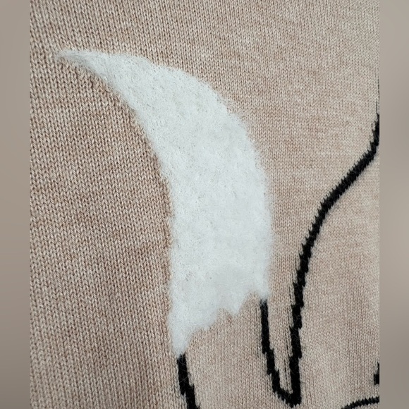 Banana Republic Fuzzy Fox Crewneck Sweater - Picture 4 of 7